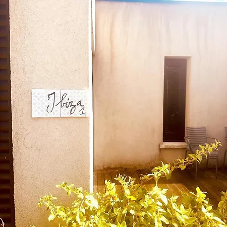 Les Madones Apartment Nimes